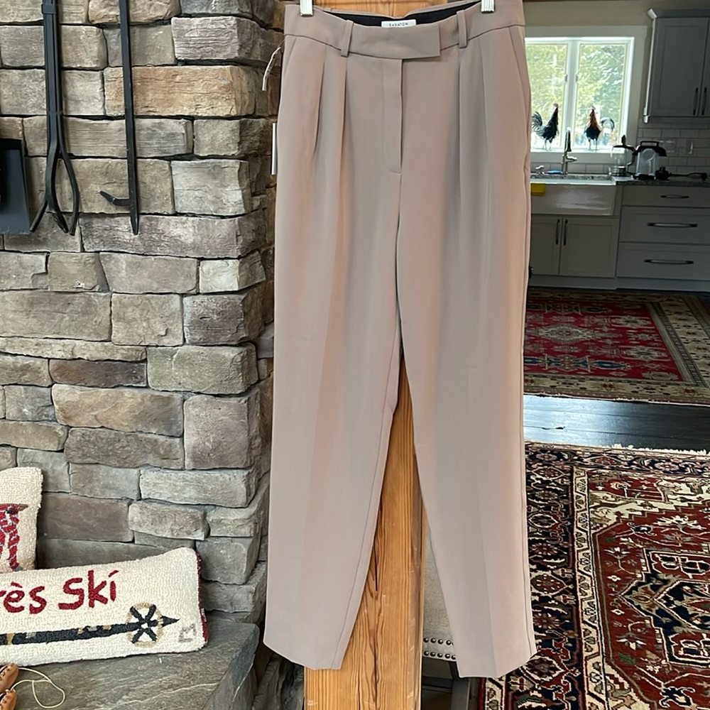 Babaton, dress pant, mushroom / taupe color, size 6, NWT